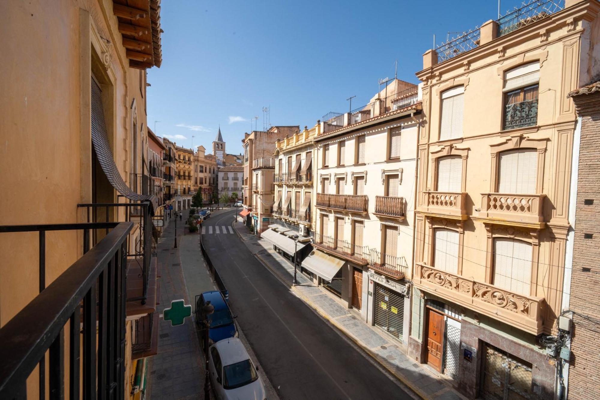 La Fonda De La Calle Ancha Гуадикс Екстериор снимка